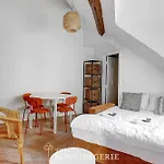 A Haven Of Peace In The Marais